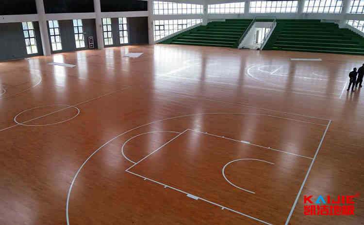 东莞有篮球场是木地板的吗