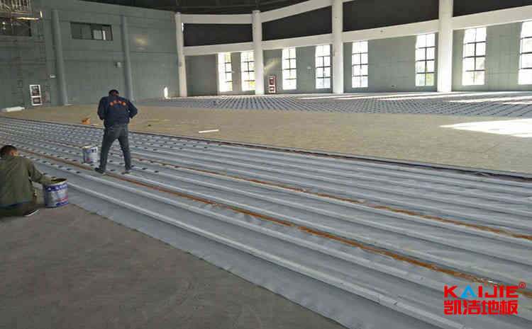 广东体育地板施工方案