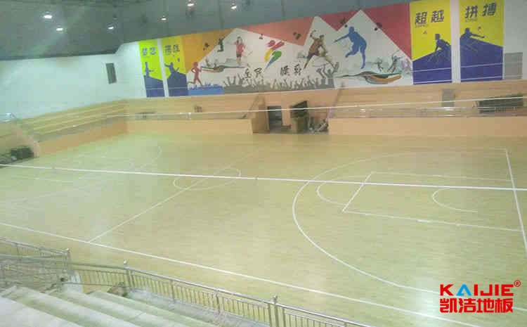 新疆企口篮球地板施工技术